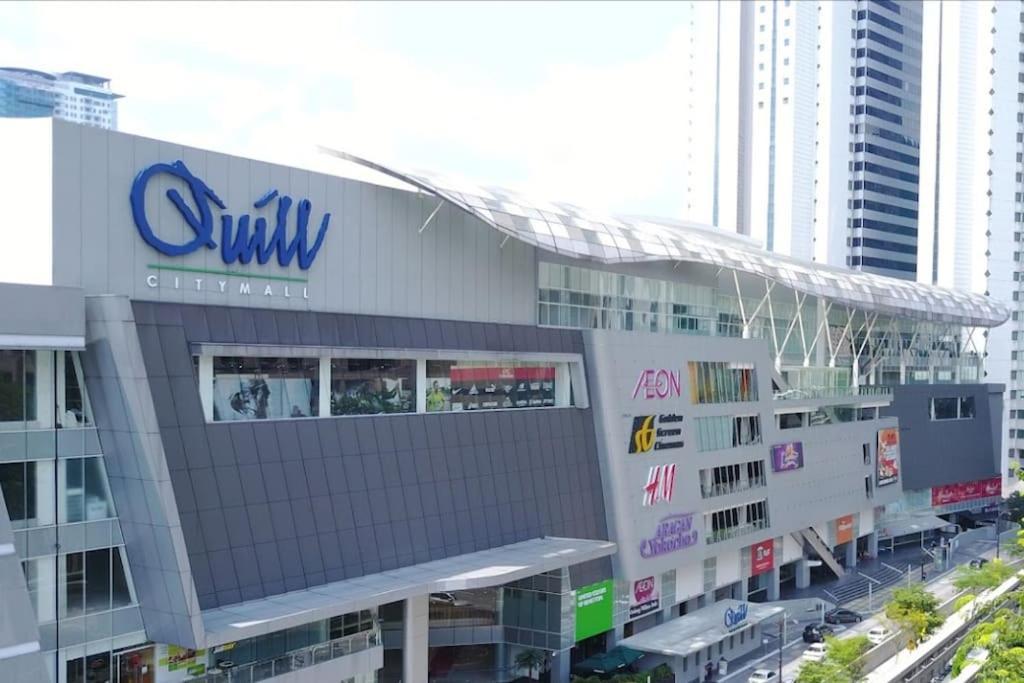 #221 M101 Dang Wangi Klcc View Pool By Livin Hotel Kuala Lumpur Ngoại thất bức ảnh